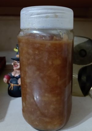 Una foto de Chutney de peras y manzana