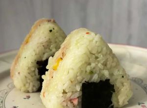 Foto resep Tuna Corn Mayo Onigiri 🐟🌽🍙