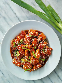 Foto resep Dakgangjeong (Ayam Goreng Crispy Saus Madu)