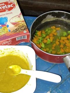 Foto resep Bubur beras merah & worbro (wortel & brokoli)