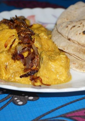 চিকেন কোরমা (Chicken korma recipe in Bengali) রেসিপির প্রধান ছবি