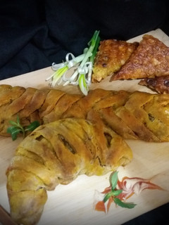 عکسی از دستور اشترودل مرغ و قارچ