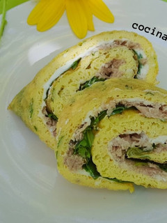 Una foto de Rollo de tortilla con atún