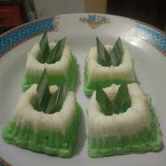 รูปของ Putu ayu