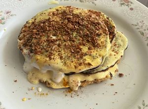 Una foto de Hoy cakes de avena, plátano y cúrcuma