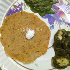 A picture of Makki Roti with carrot.