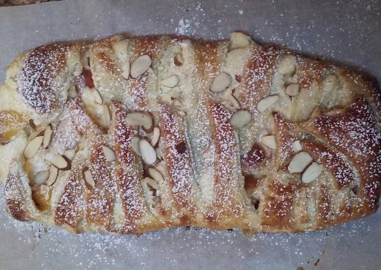 Peaches and Cream Strudel Peaches and Cream Strudel
