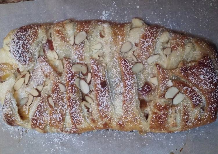 Recipe of Homemade Peaches and Cream Strudel