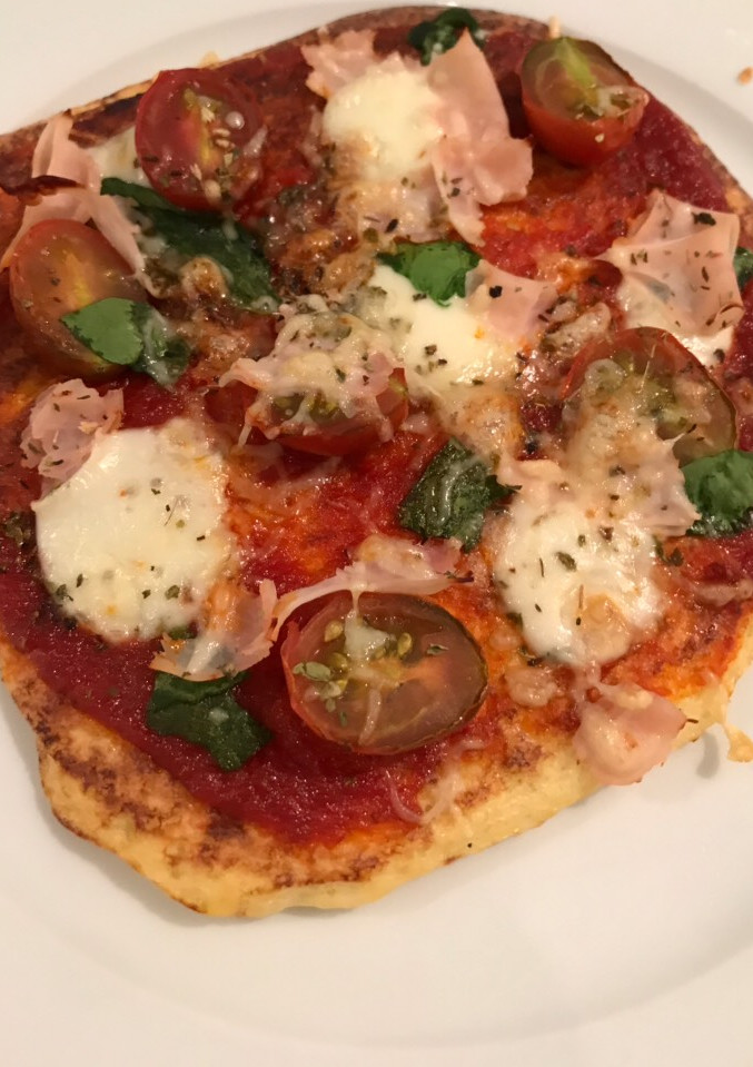 Una foto de Minipizza con base de coliflor, inspiracion futur