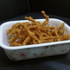 A picture of Crispy Enoki.