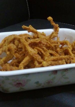 A picture of Crispy Enoki.