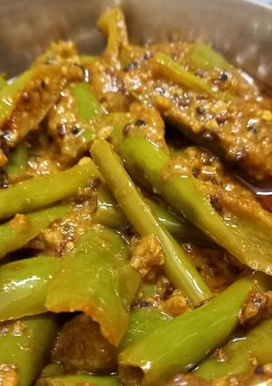 मिर्ची मसाला(Mirchi masala recipe in Hindi) रेसिपी मुख्य फोटो