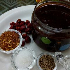 A picture of Imli ki khatti methi chutney.