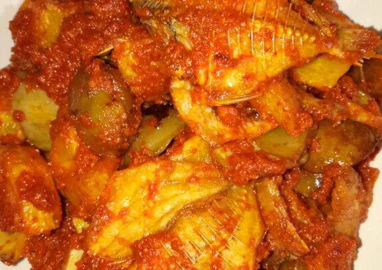 Jengkol kentang ikan asin Balado