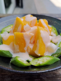 超簡單懶人甜點-芒果優格 的食譜成品照片
