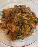 Mít kho thịt heo (Jackfruit braised with pork)