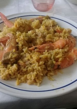 Una foto de Paella Mau (mixta)