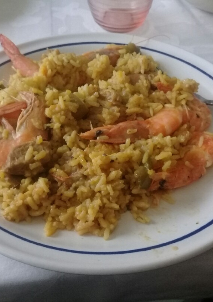Una foto de Paella Mau (mixta)