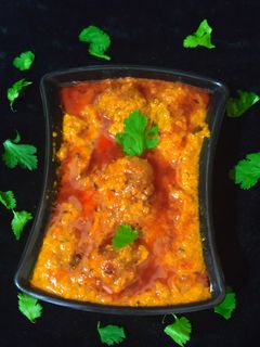 दम आलू (Dum aloo recipe in hindi) रेसिपी मुख्य फोटो