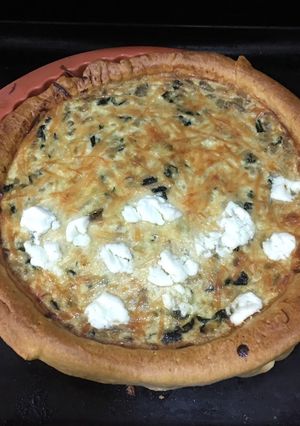 Una foto de Quiche de verduras y queso de cabra