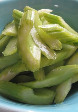 A picture of Kombucha Pickled Celery.