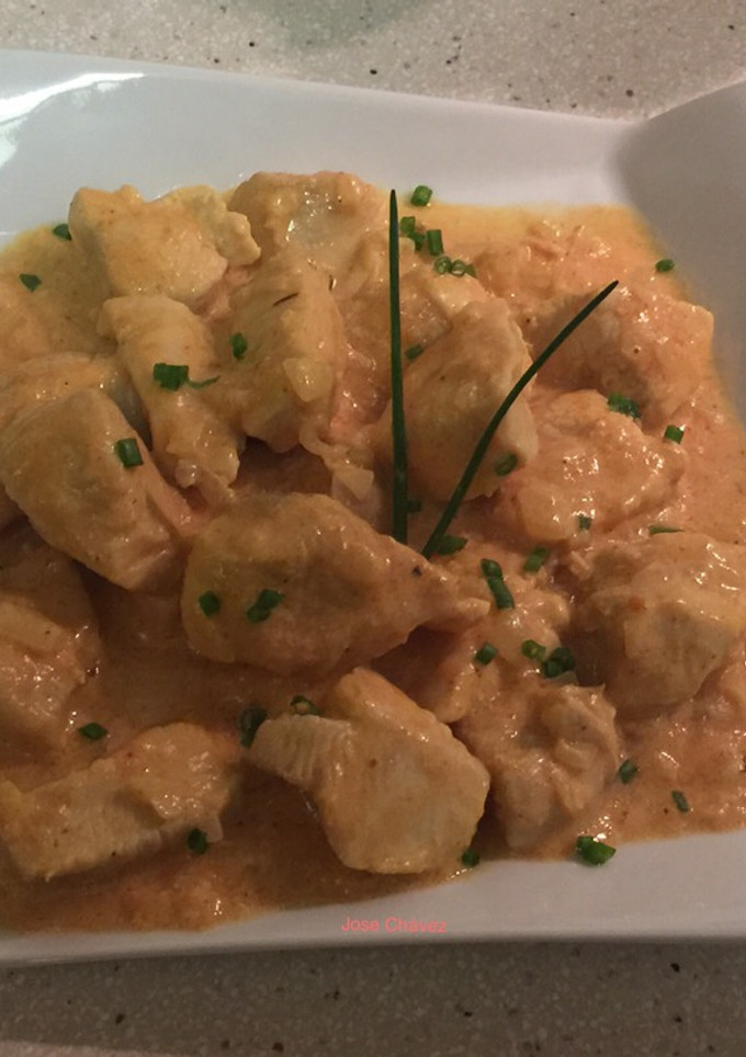 Una foto de Pollo de corral al curry