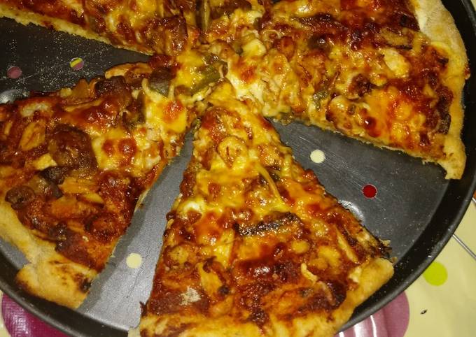 Pizza de pollo horno de piedra - Fripozo: Las mejores recetas para compartir