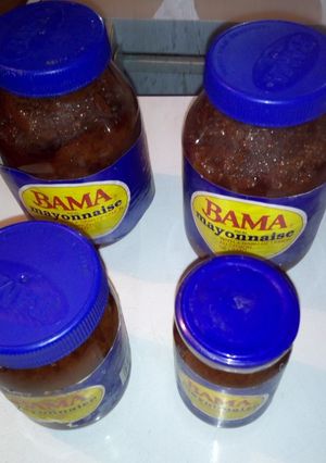 A picture of Fresh tomatoes paste.
