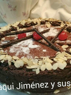 Foto principal de Tarta de chocolate mantequilla y almendras