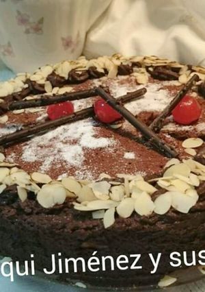 Foto principal de Tarta de chocolate mantequilla y almendras