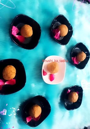સતુ ના લાડુ (Sattu Ladoo Recipe In Gujarati) રેસીપી મુખ્ય ફોટો