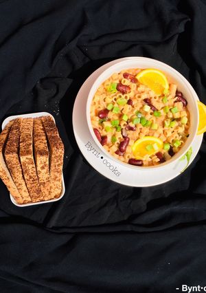 A picture of Pasta e fagioli.