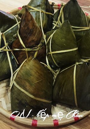 Hình của món Bánh ú bá trạng.