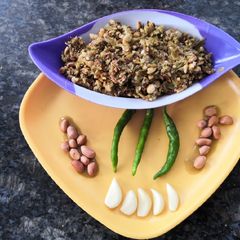 A picture of Kolhapuri thecha(green chilli kolhapuri thecha).