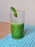 Licuado verde de albahaca, zucchini y limón 🌱 🥒 🍋 Batido multivitamínico y detox 🏃🏻‍♀️