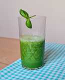 Licuado verde de albahaca, zucchini y limón 🌱 🥒 🍋 Batido multivitamínico y detox 🏃🏻‍♀️