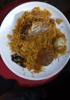 চিকেন বিরিয়ানি (Chicken biryani recipe in Bengali) রেসিপির প্রধান ছবি