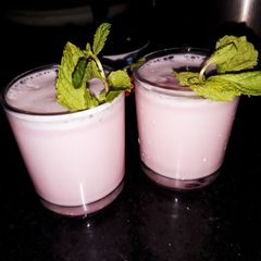 Mix fruit jam milkshake A picture of Mix fruit jam milkshake.