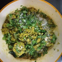 A picture of Methi muthiya dhokla.