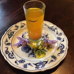 A picture of California Farm Saffron Vegan and Dairy Butter.