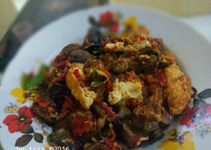 Sambel goreng ati+putel sisa bikin kuker