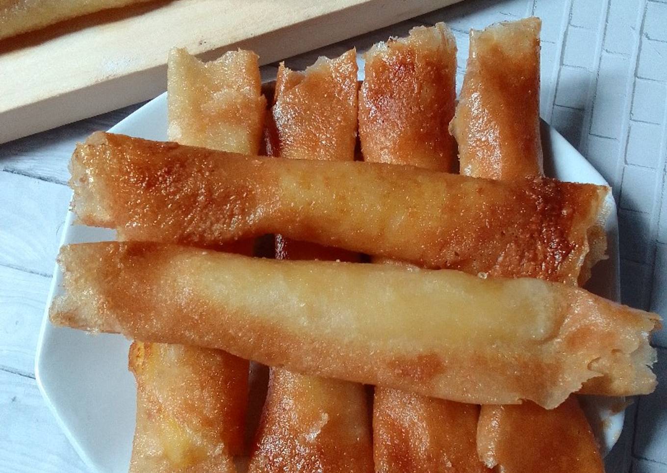 Tape keju spring roll