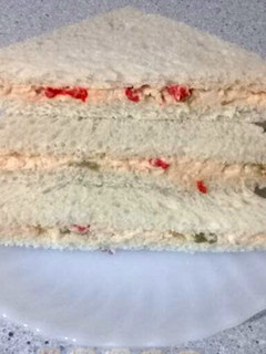 Una foto de Sándwich de Pollo Miga Argentina 🥪🍗