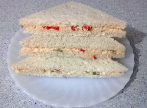 Una foto de Sándwich de Pollo Miga Argentina 🥪🍗