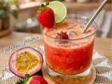 पैशन फ्रूट स्ट्रॉबेरी कूलर (Passion Fruit Strawberry Cooler)