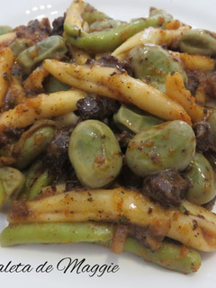 Foto principal de Fusilli pugliesi con habas y morcilla de cebolla