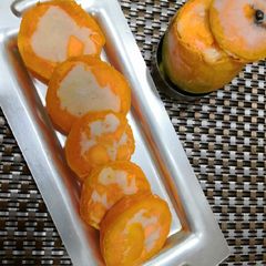 A picture of Mango kulfi.