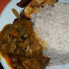 A picture of Ofe Akwu and Ofada Rice.