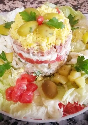 Mimosensalat mit Gemüse und Thunfisch in Öl😛😛👍🎄🎄🎄 Rezepthauptbild