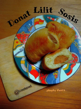 Langkah Mudah untuk Membikin Resep Donat Lilit Sosis yang Uenak Anti Ribet, Sempurna